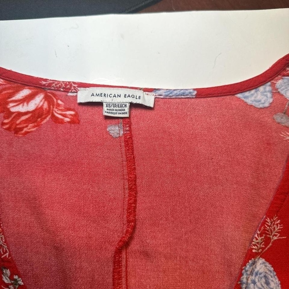 American Eagle Red Floral Surplice‎ Wrap Crop Top Womens XS Long Lantern Sleeve - Picture 4 of 8
